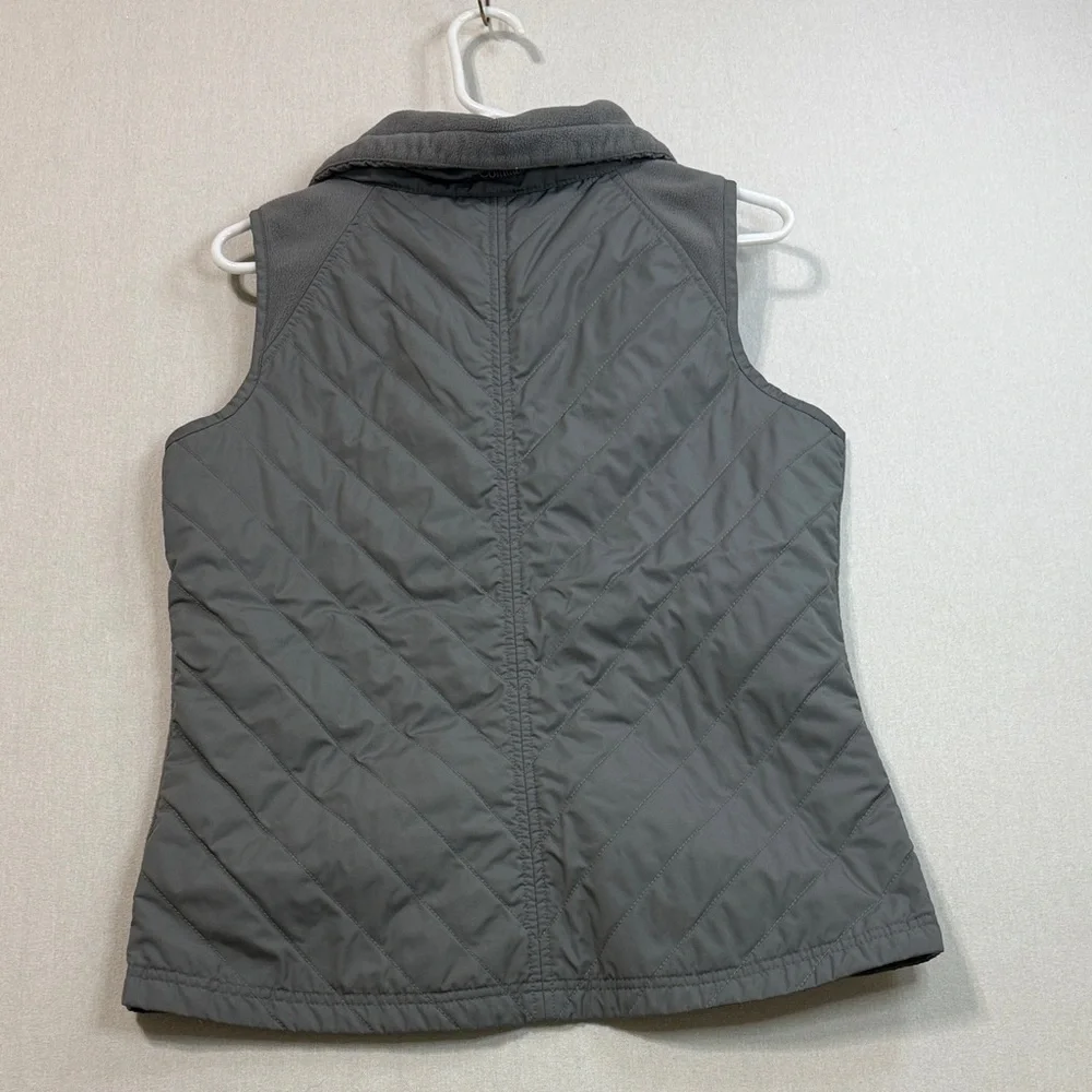 Columbia Women's Charcoal Quilted Vest